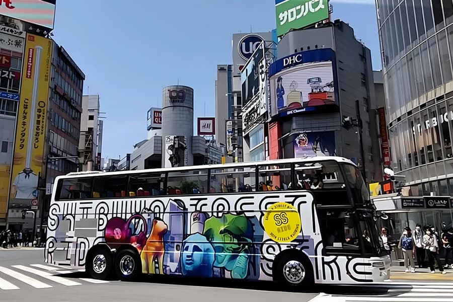 Shibuya Straßenfahrt: Panoramabus-Tour durch Tokio, at Shibuya Fukura, Tokyo