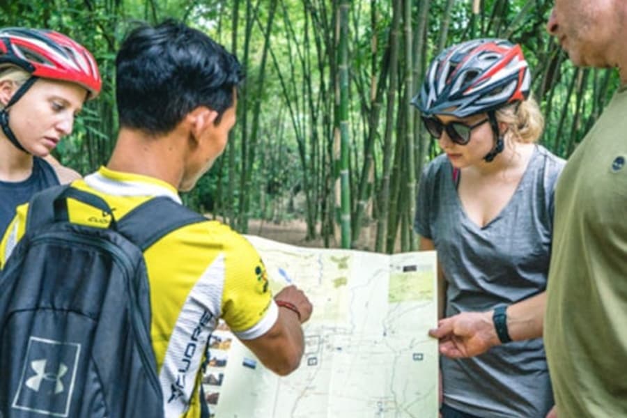 The Floating Village: Cycle Tour & Sunset Cruise, Siem Reap