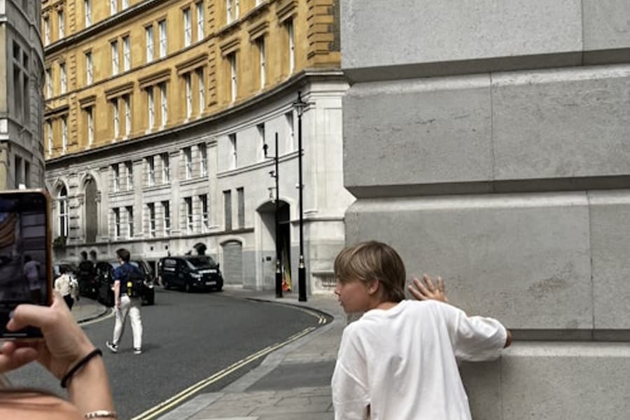 London: Harry Potter Film Sites Tour + House of Spells Discount tickets at Harry Potter Tours
