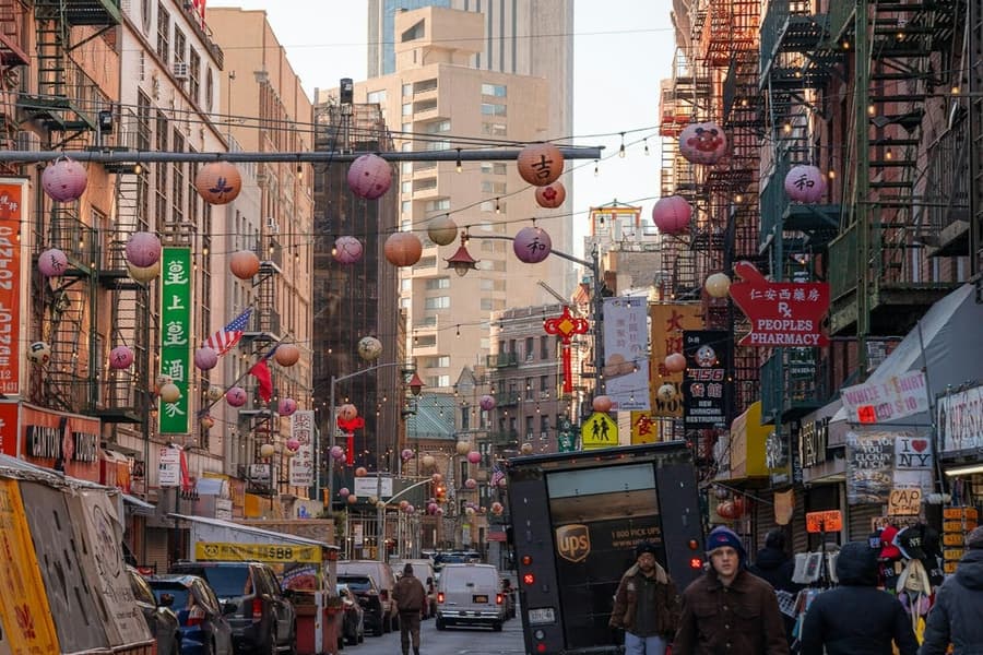 New York: Guided Neighborhood Tour in Spanish, at New York Walking Tours