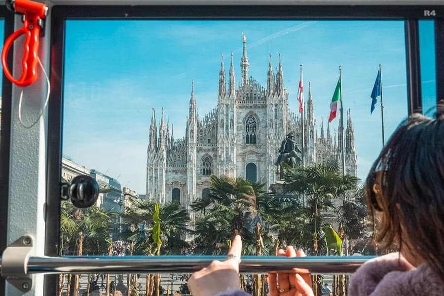 Milan Hop-on Hop-off + Duomo di Milano + City Digital Audio Guide, at Milan Hop-On Hop-Off Tours, Milan