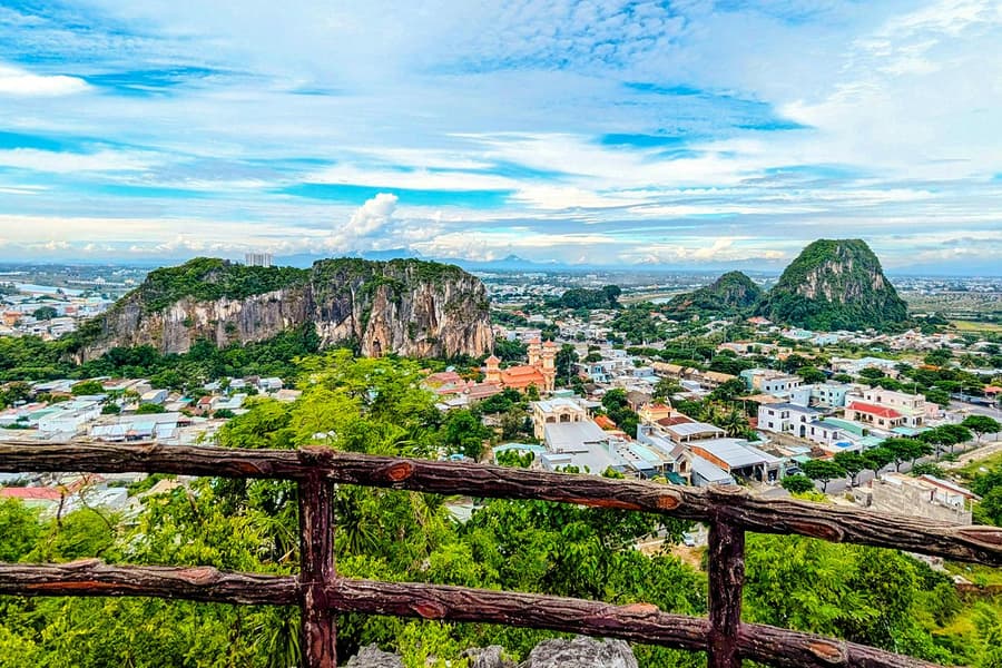 Marble Mountains & Hoi An City Tour with Transfers, Da Nang