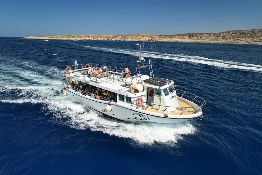Comino Boat Tour: Blue Lagoon & Crystal Lagoon, Malta