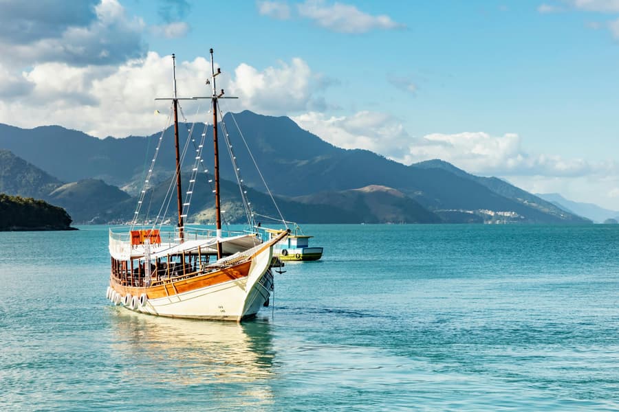 From Rio: Angra dos Reis Full-Day Tour with Schooner Cruise, Rio de Janeiro
