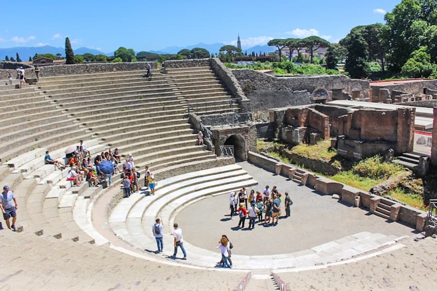 All-Inclusive Pompeii Guided Tour and Ticket, Pompeii and Naples