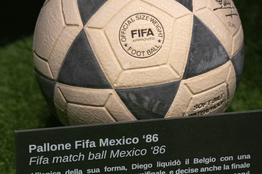 Museo Maradona: Fast Track Ticket + Guided Tour + Audio Guide App, at Museo Maradona
