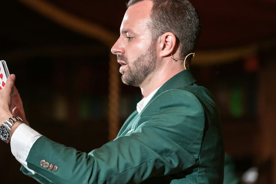 Mirage Theater: Magic Dinner Show tickets at Vienna Shows and Theaters