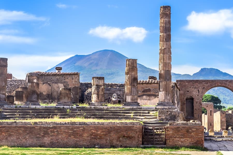 From Naples: Pompeii & Amalfi Day Trip with Transfers, at Naples