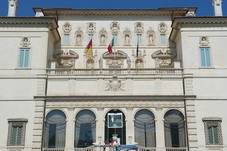 Borghese Gallery: Reserved Entrance, at Borghese Gallery
