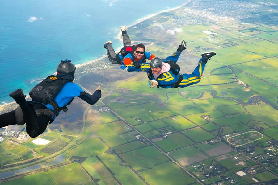 Skydive Over Great Ocean Road, at Melbourne Skydiving