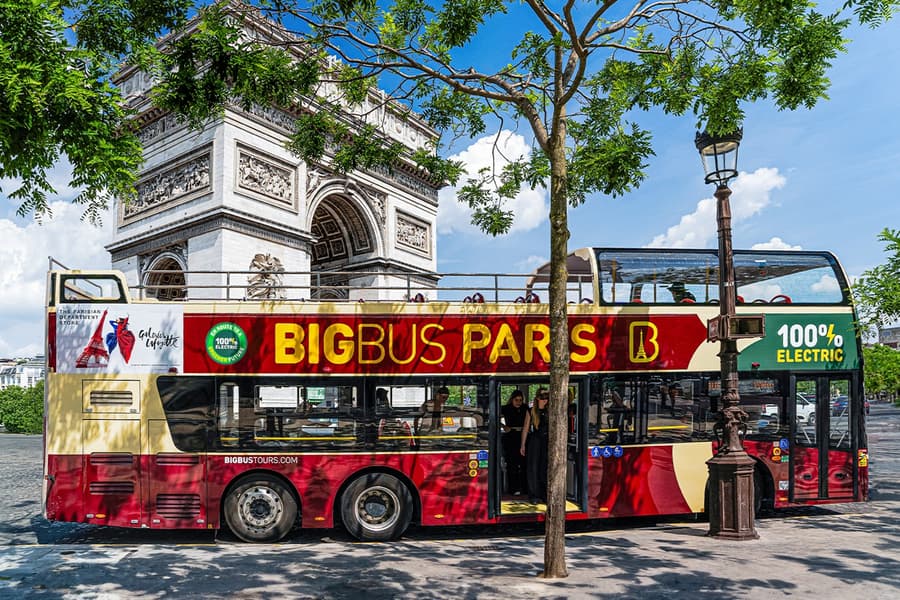 Big Bus: Paris Hop-on Hop-off Bus Tour with Optional Seine River Cruise, Paris