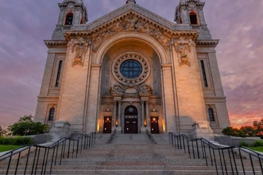 Catedral de Saint Paul: Tour Autoguiado, at Cathedral of Saint Paul, Saint Paul
