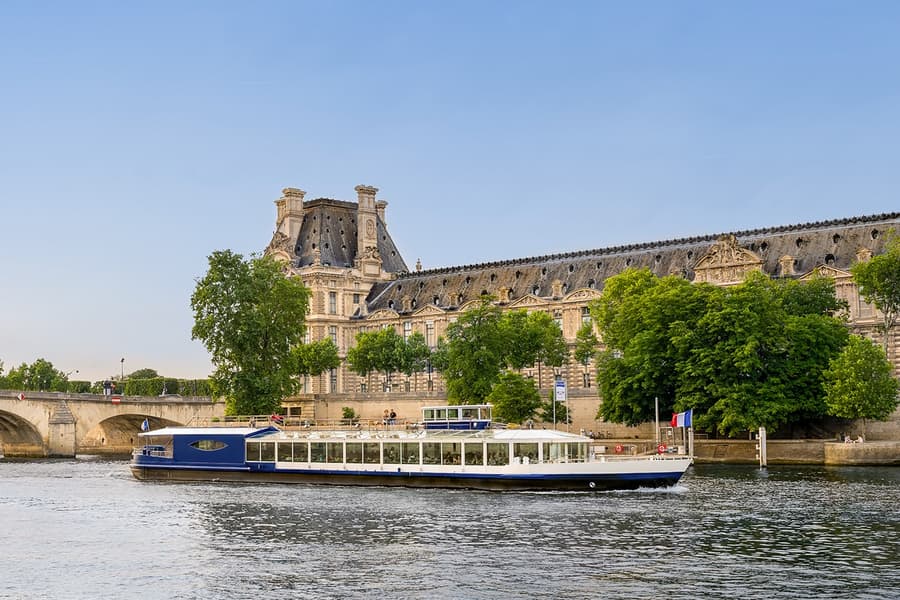 Paris En Scène - Dinner Cruise on the Seine in Paris, at Paris en Scène Diner Croisière