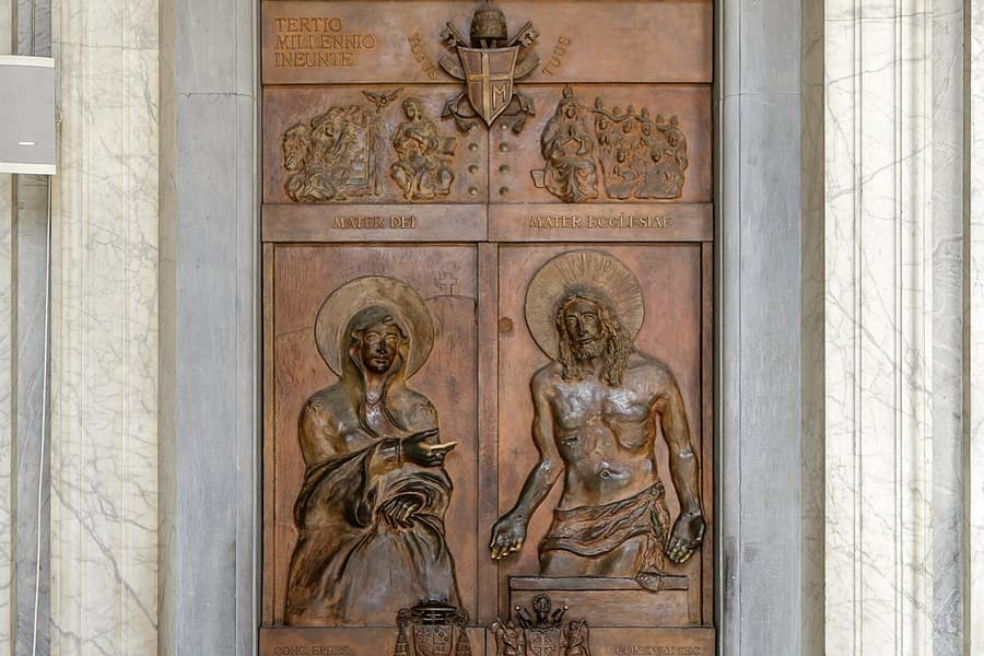 Lawatan Berpandu Bawah Tanah Basilica Santa Maria Maggiore, at Papal Basilica of Saint Mary Major, Rome