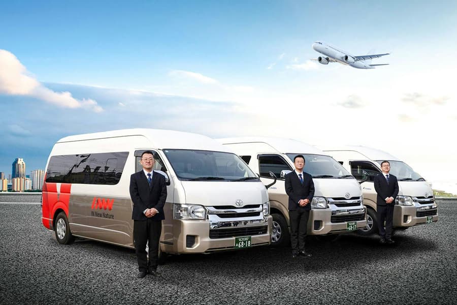 Shuttle Van Transfers: Kansai Airport to/from All Hotels in Osaka, Osaka