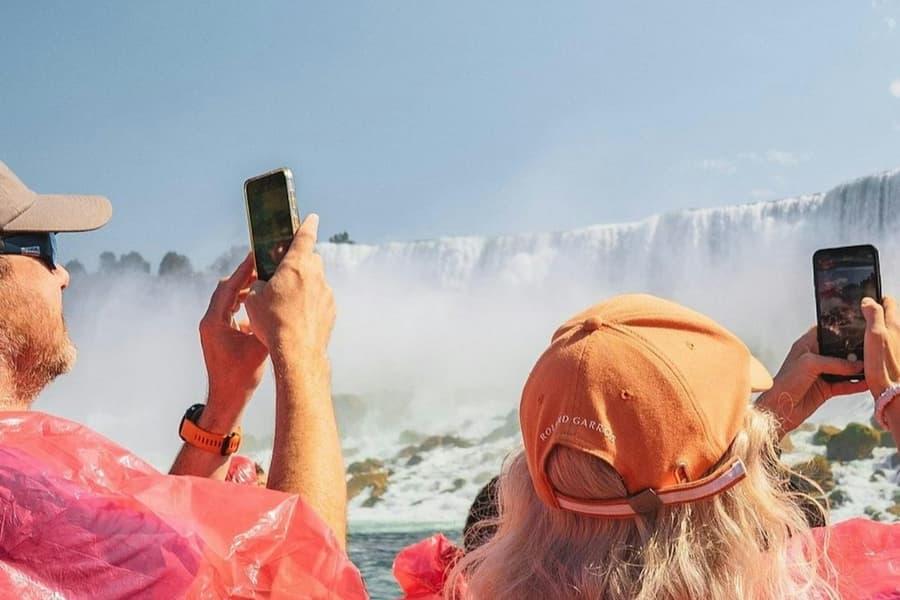 Niagara Falls (CA): Boat Cruise + Journey Behind the Falls + Guided Walking Tour, Niagara Falls (CA)
