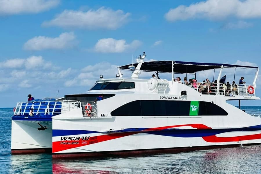 Koh Samui: Coach and High-Speed Catamaran from Phuket, at Day Trips from Phuket