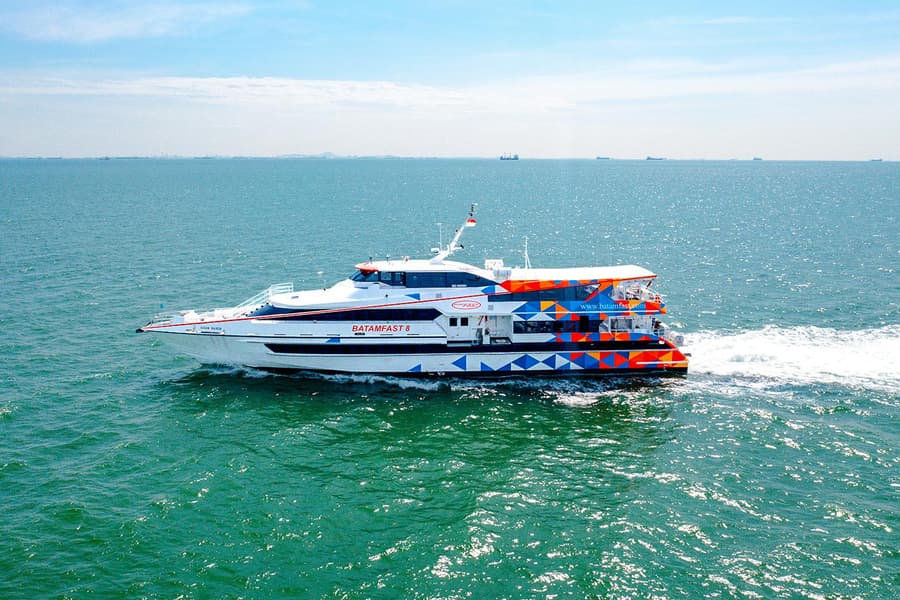 Full-day Shared Batam City Tour with Ferry Ticket and Lunch, Singapore