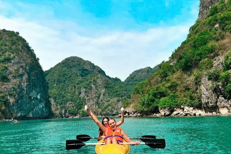 Halong Bay & Lan Ha Bay: 5-Star Catamaran Cruise + Lunch + Optional Transfer, at Halong Bay Sightseeing Cruises, Thành Phố Hạ Long