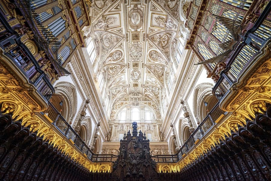 Cordoba Mosque-Cathedral & Jewish Quarter Guided Tour with Optional Alcázar Visit, Cordoba