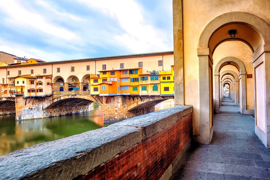 تور گروه کوچک با راهنمای گالری اوفیتزی و راهروی وازاری, Florence