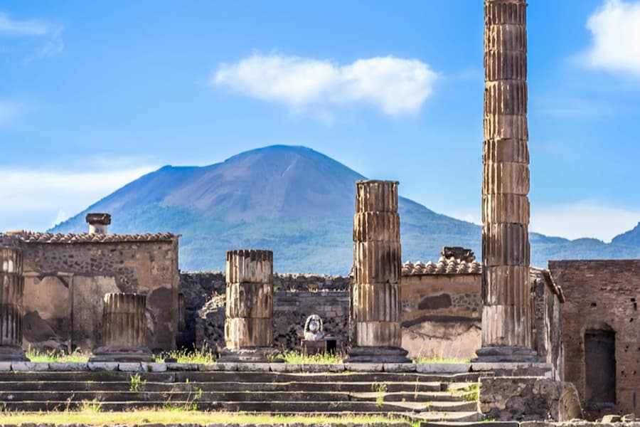 Pompeii & Mount Vesuvius: Skip The Line Ticket + Audio Guide + Transfers, Pompeii