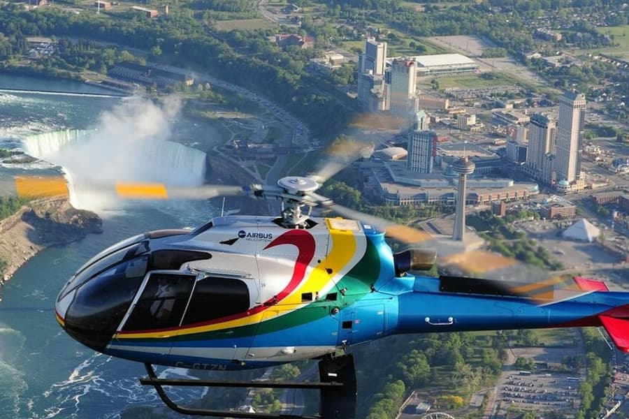 Niagara Falls (CA): Classic Helicopter Flight, Niagara Falls (CA)