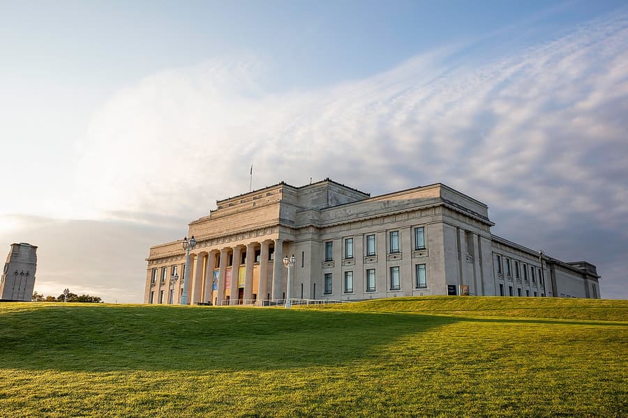 Auckland War Memorial Museum Entry Ticket and Optional Guided Tours, Auckland