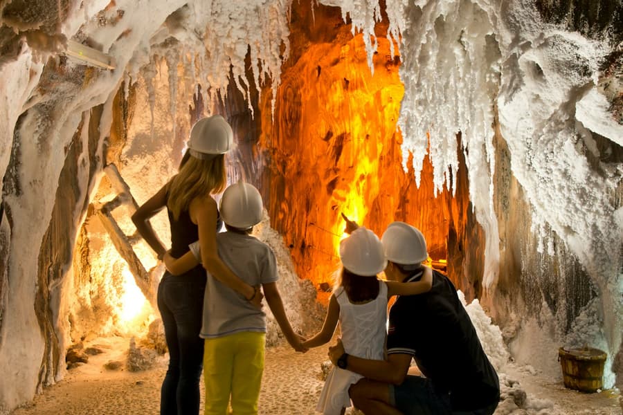 The Salt Mountain of Cardona: Guided Visit tickets at Cardona Salt Mountain