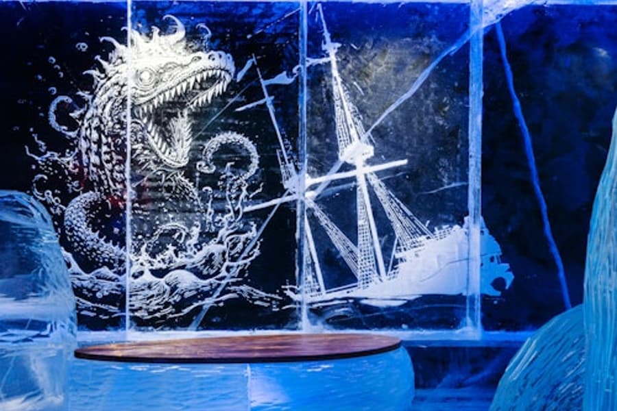 ICEBAR Stockholm: Inträdesbiljett för fast tidslucka + 1 drink, at ICEBAR Stockholm, Stockholm