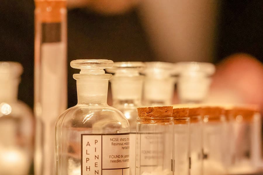 Edinburgh Destillerie: Klassische Tour & Verkostungserlebnis, at The Edinburgh Gin Distillery at The Arches, Edinburgh