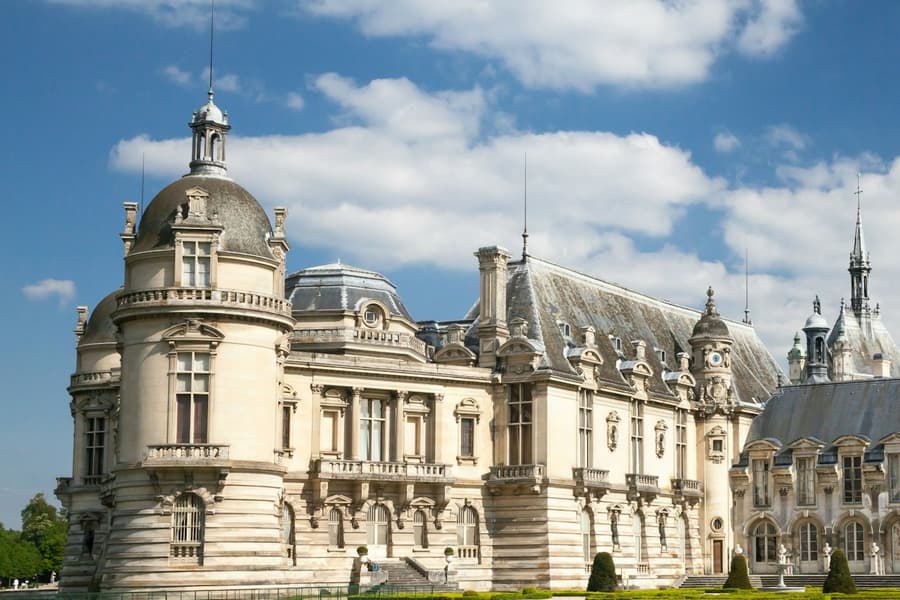 Château de Chantilly: Skip The Line Castle Ticket + Gardens Entry at Château de Chantilly