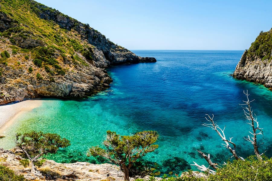 From Vlore: Haxhi Ali Cave, Dafina Bay & Karaburun Peninsula Speedboat Tour, Vlore