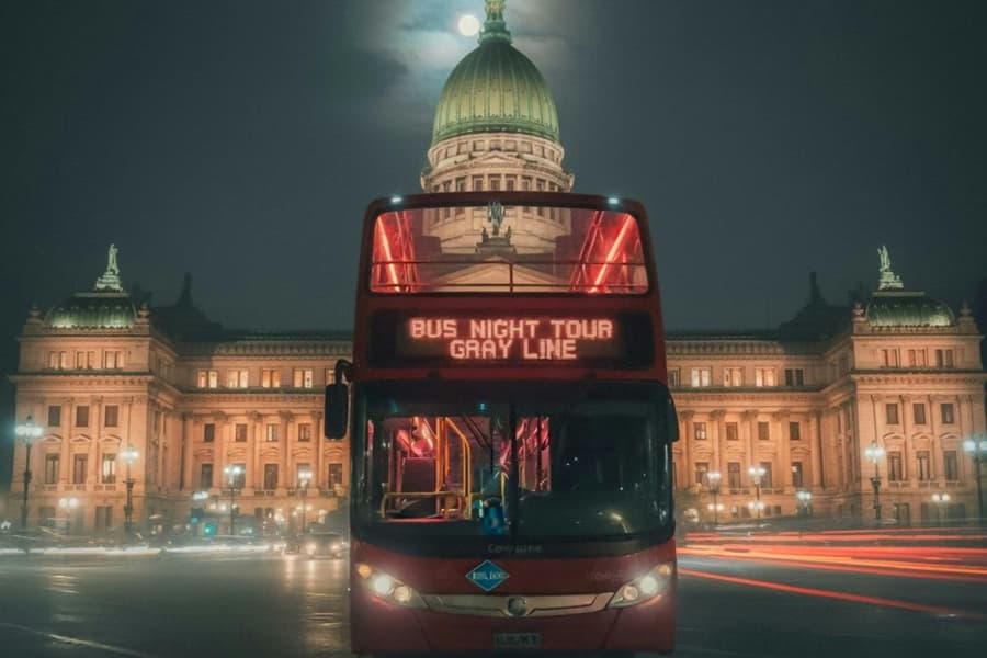 Gray Line: Buenos Aires Myths & Legends Night Bus Tour, Buenos Aires