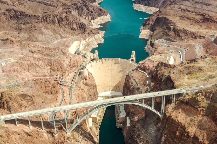 Fra Las Vegas: 70+ minutters helikoptertur til Grand Canyon West Rim med mulighed for udsigt til Las Vegas Strip, Las Vegas