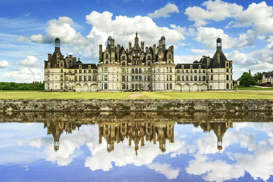 From Paris: All Day Loire Valley Small Group Guided Tour with Entry Tickets, Loire Valley