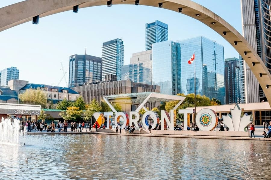 Toronto: Guided Bus Tour, Toronto