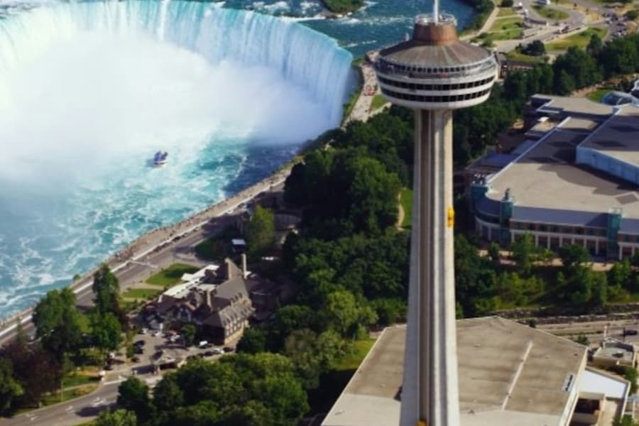 Niagara Falls: Skylon Tower Observation Deck, Niagara Falls (CA)