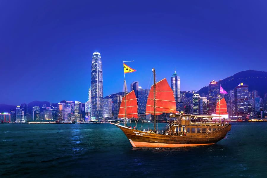 Aqualuna Evening Harbour Cruise, Hong Kong