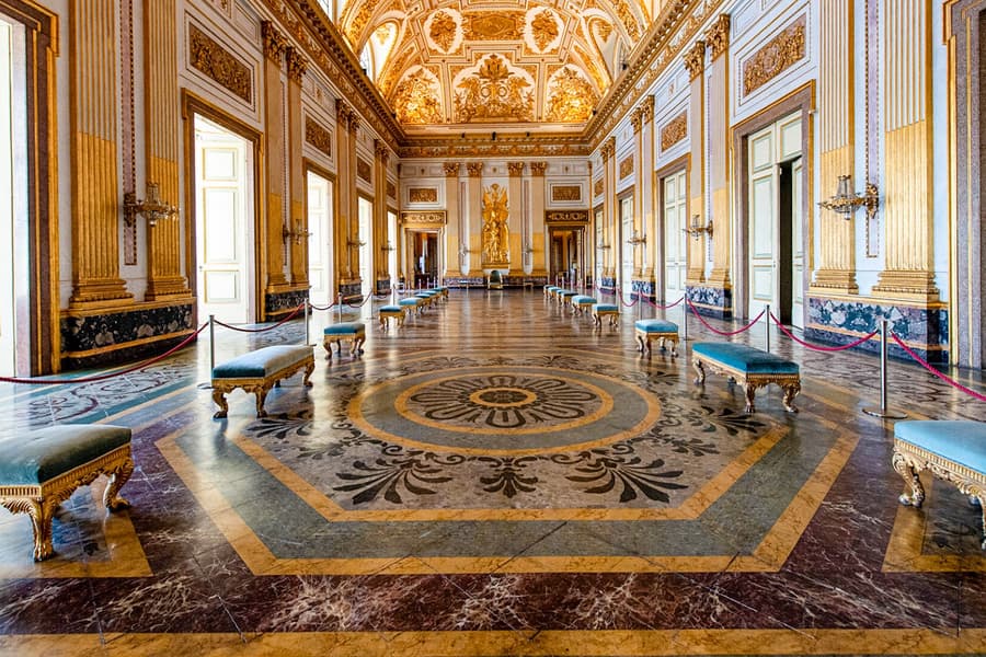 Royal Palace of Caserta Small-Group Guided Tour, Pompeii and Naples