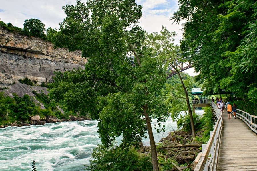 Niagara Falls: White Water Walk, at White Water Walk, Niagara Falls (CA)