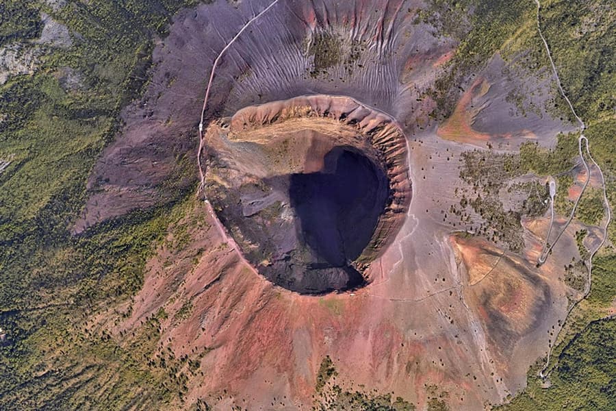 Mount Vesuvius: Roundtrip Transport from Pompeii, Pompeii