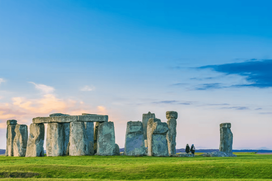 From London: Stonehenge, Windsor & Oxford Full Day Trip tickets at Victoria Coach Station