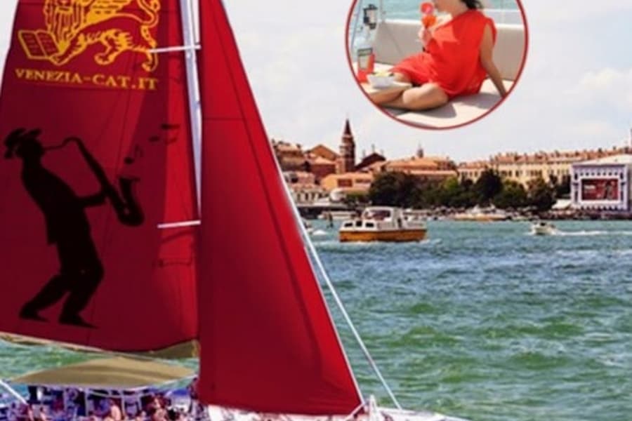 Venice Lagoon: Catamaran Tour + Spritz, at Venice Boat Tours