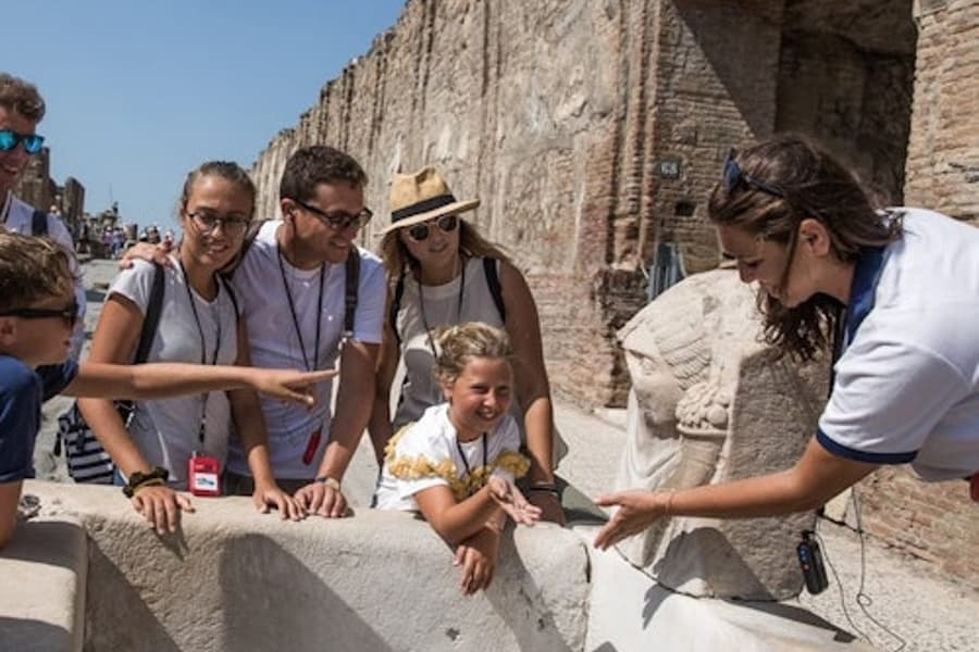 Pompeii: Guided Tour & Skip The Line Entry + Roundtrip from Sorrento, Piano Di Sorrento