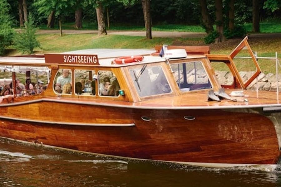 Stockholm: Guidad skärgårdstur med träbåt, Stockholm