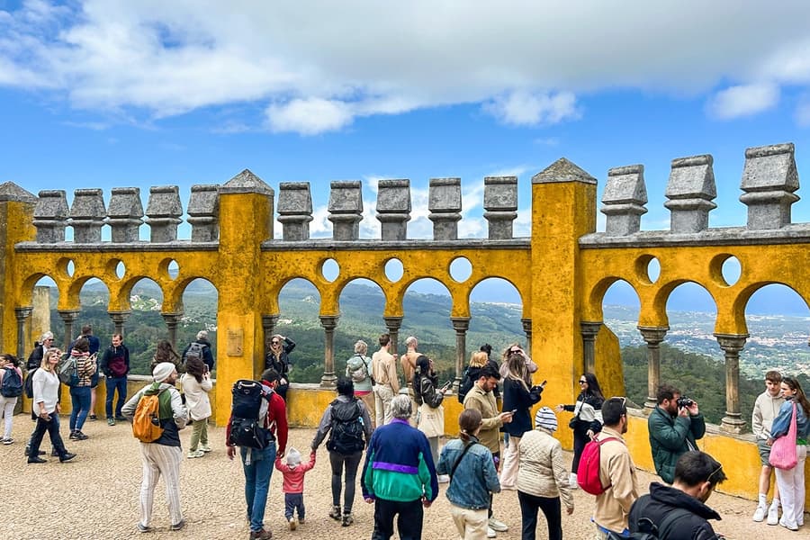 Geführte Tour durch den Palast von Pena, at Estrada da Pena, 2710-609 Sintra, Portugal, Lisbon and Sintra