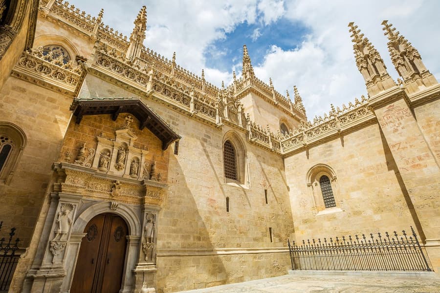 Guided Tour of the Alhambra, Granada Cathedral and Royal Chapel, at Abside Shop.