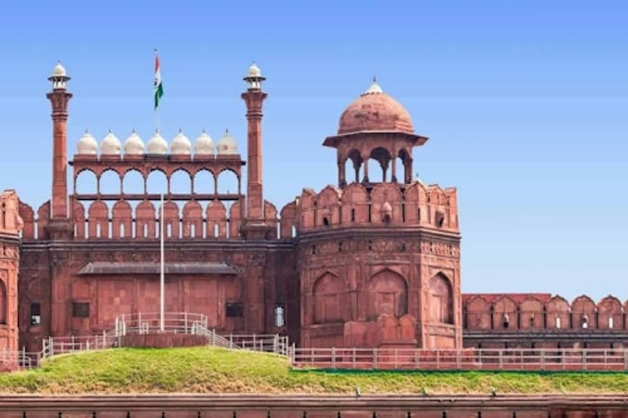 New Delhi: Guided Day Tour + Roundtrip Transfer, New Delhi