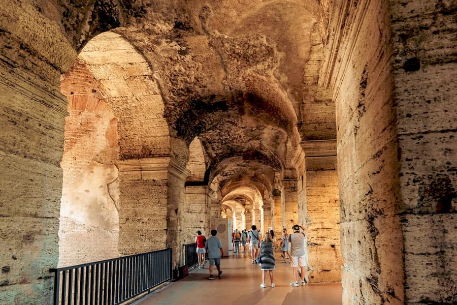 Colosseum, Palatine Hill & Roman Forum Guided Tour, Rome